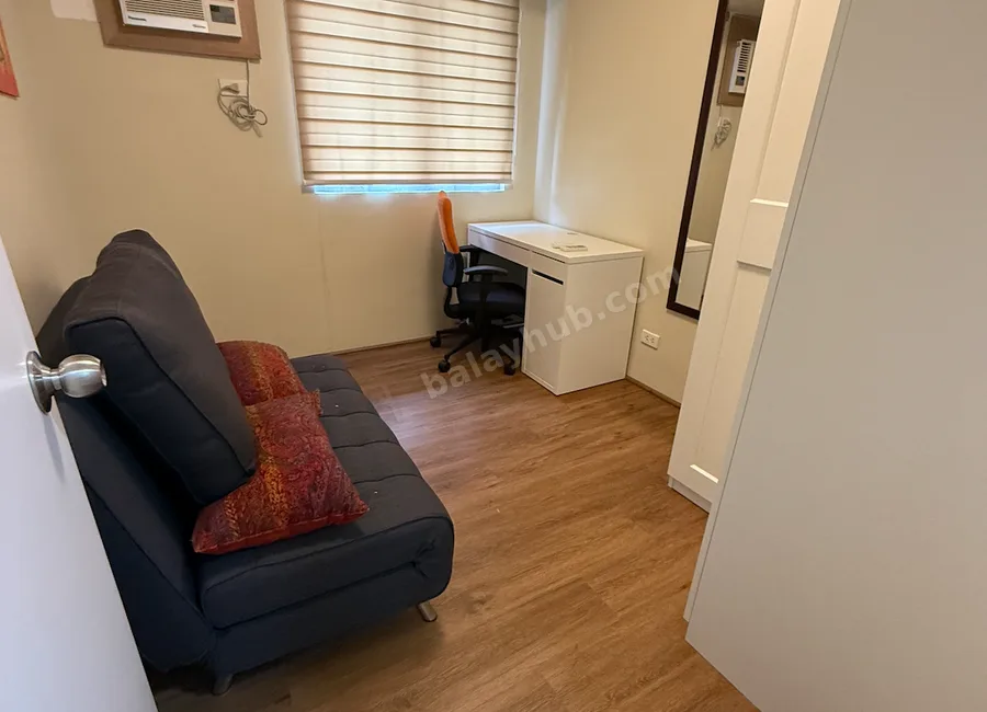 Two (2BR) Bedroom and 2 toilet and bath with Wifi near Uptown Mall_Avida Towers 34th BGC, Taguig