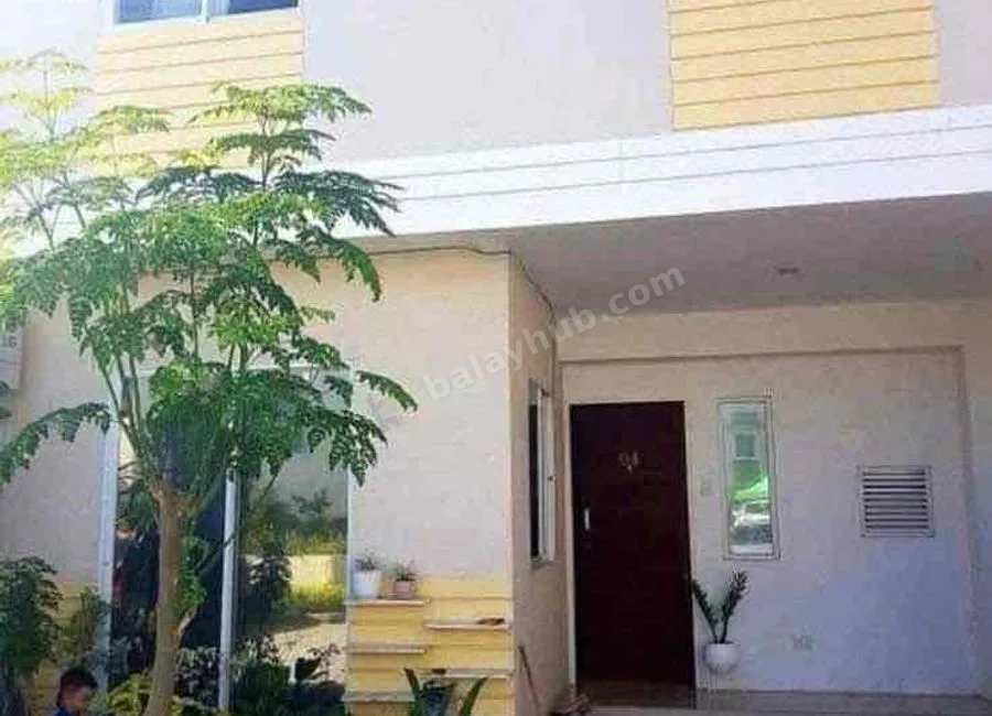 HOUSE FOR RENT FULLY FURNISH NEAR IN MACTAN AIRPORT INSIDE SUBDIVISION