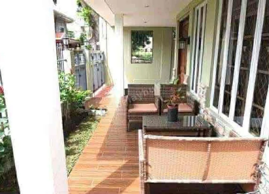 4 BEDROOM SINGLE DETACH  HOUSE FOR RENT INSIDE HIGH END SUBDIVISION