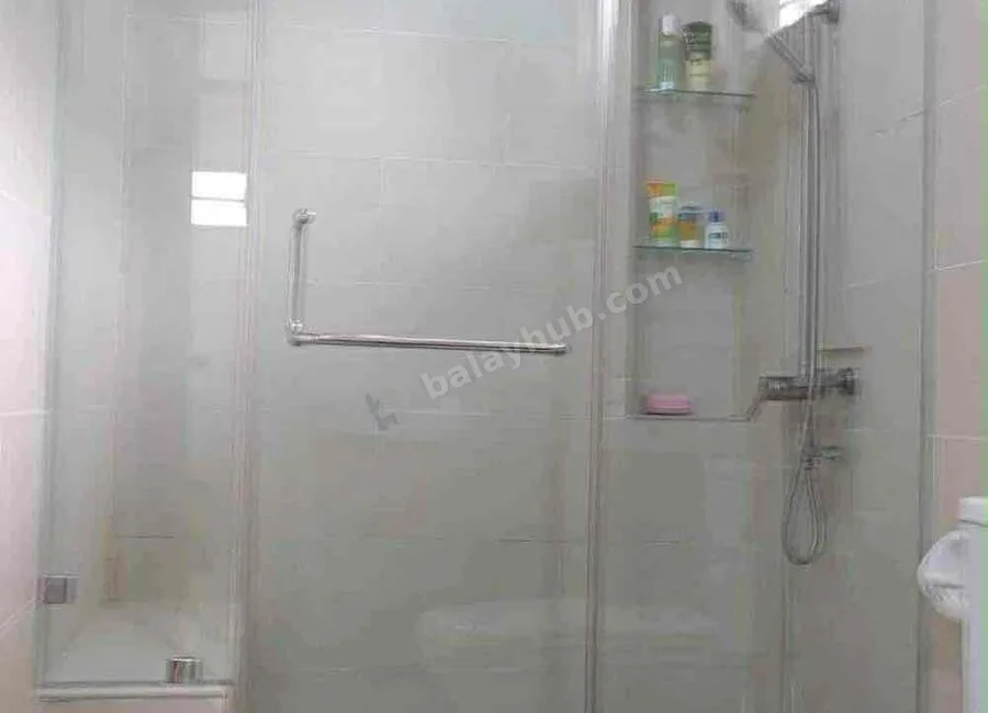 4 BEDROOM SINGLE DETACH  HOUSE FOR RENT INSIDE HIGH END SUBDIVISION