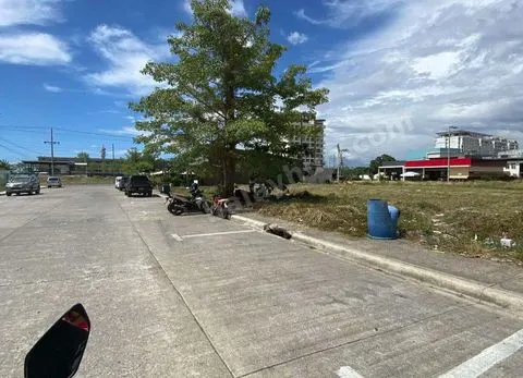 COMMERCIAL LOT FOR SALE OR LONG TERM LEASE