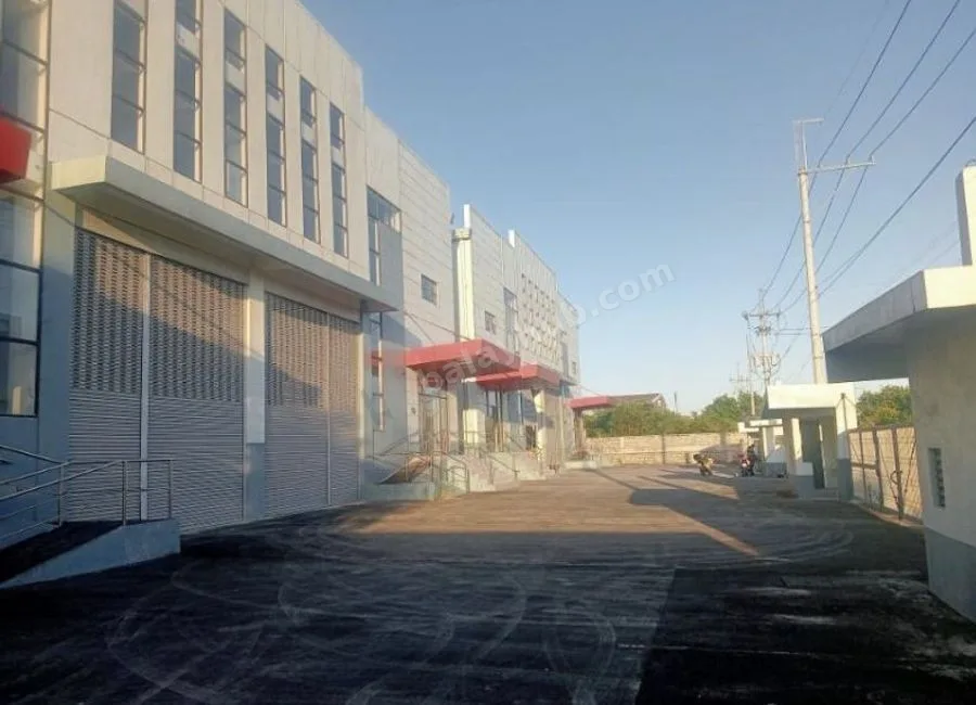 1370.25 sqm-Warehouse for Lease at SunTrust Ecotown in Tanza Cavite