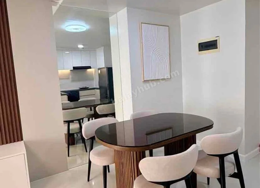 🏙️✨ Luxury Living Awaits at Mandani Bay — 2BR with Balcony & Parking Included! ✨🚗