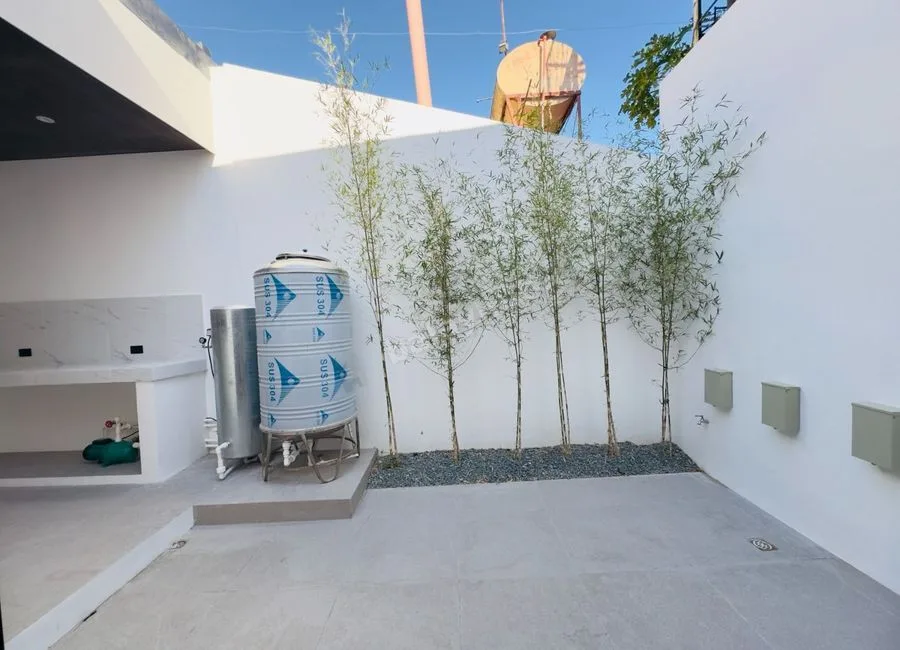4 Bedrooms Fully Renovated Bungalow House and Lot for Sale in BF Homes, Parañaque City