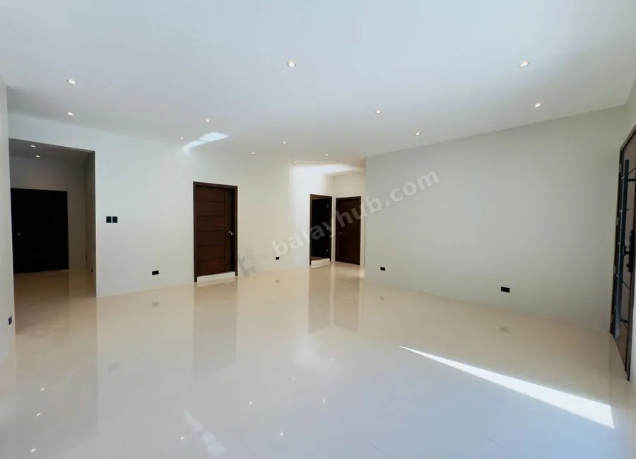 4 Bedrooms Fully Renovated Bungalow House and Lot for Sale in BF Homes, Parañaque City