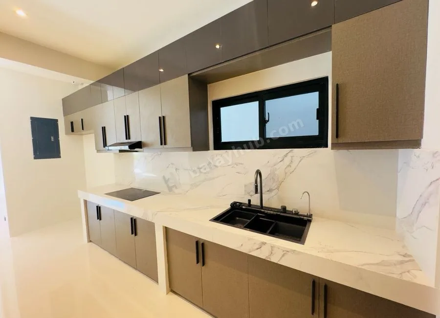 4 Bedrooms Fully Renovated Bungalow House and Lot for Sale in BF Homes, Parañaque City