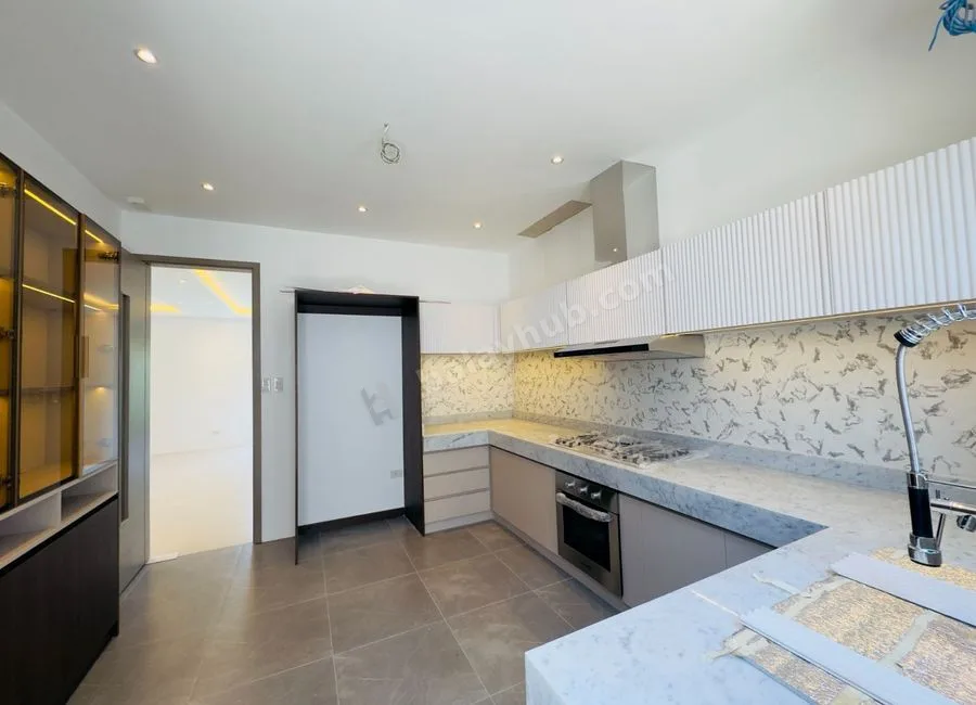 5 Bedooms Brand New Semi Furnished House and Lot for Sale in BF Homes Parañaque