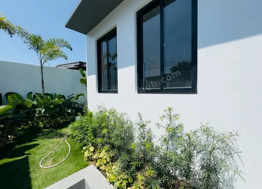 5 Bedooms Brand New Semi Furnished House and Lot for Sale in BF Homes Parañaque