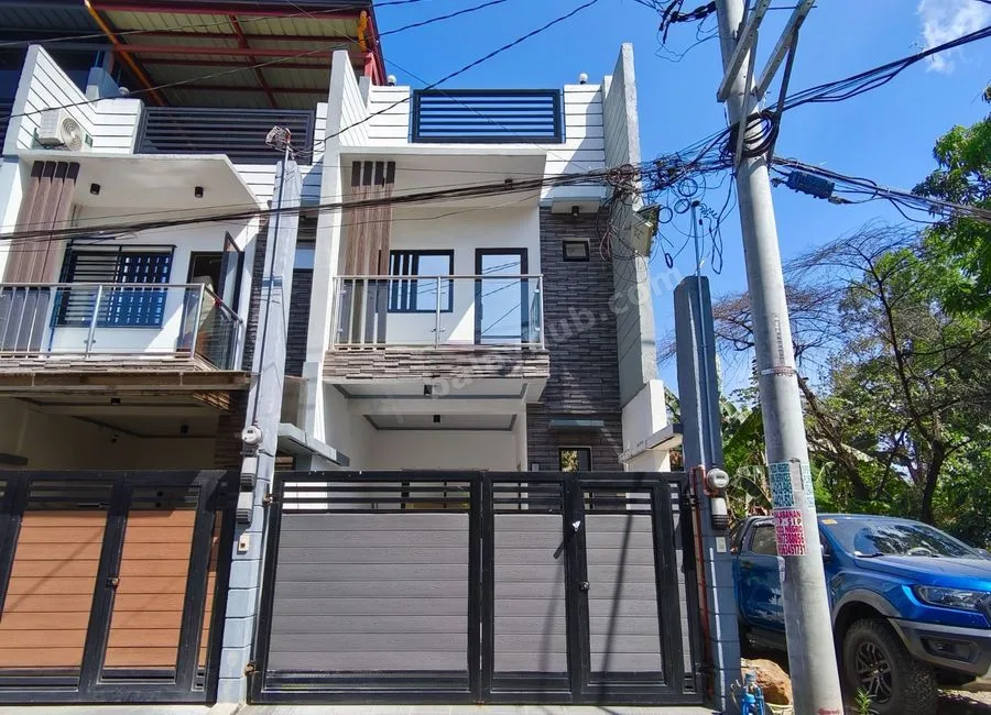 For Sale! 3 Storey Townhouse with Rooftop in Santana Village Antipolo -AJCE