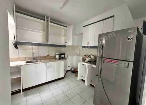 Makati Kingswood, 154sqm 4br unit, 12M rush