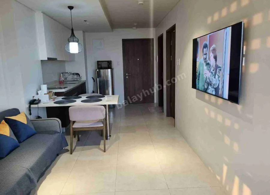 1 BEDROOM SEAVIEW CONDO FOR SALE FULLY FURNISHED Higher floor
