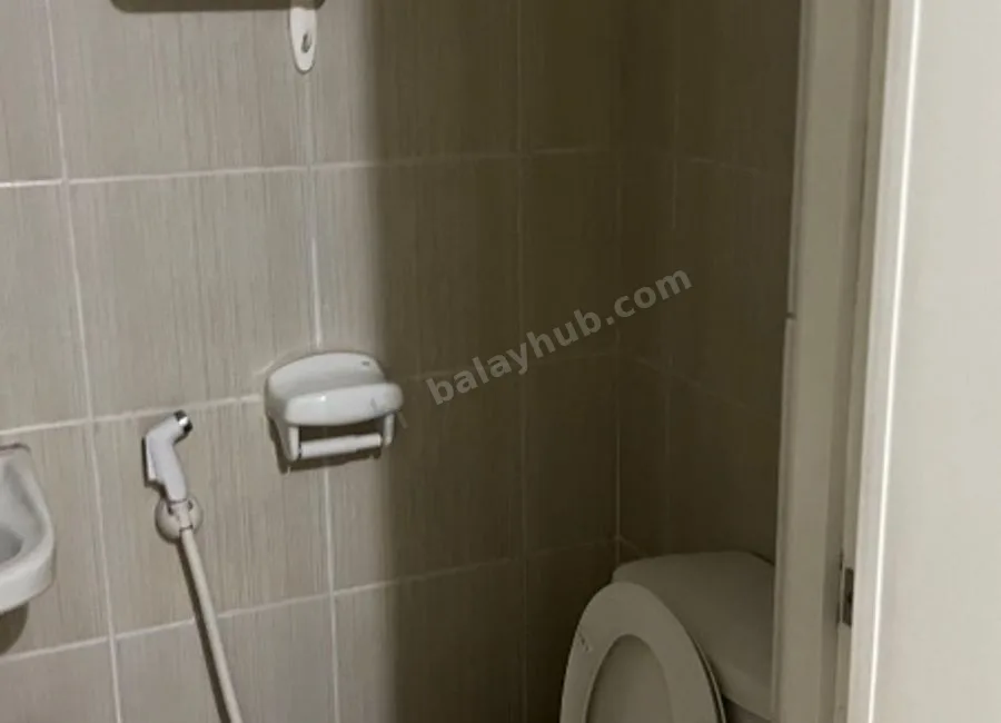 For Sale: Unfurnished Studio - RFO