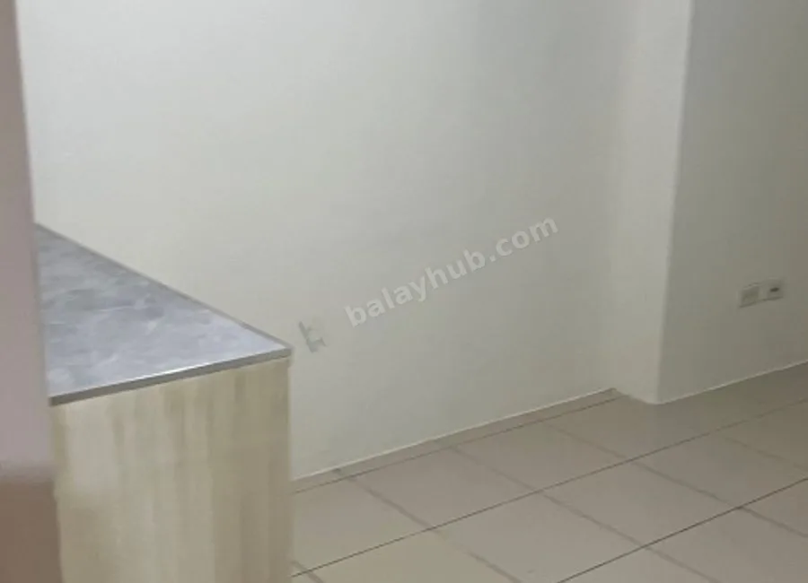 For Sale: Unfurnished Studio - RFO