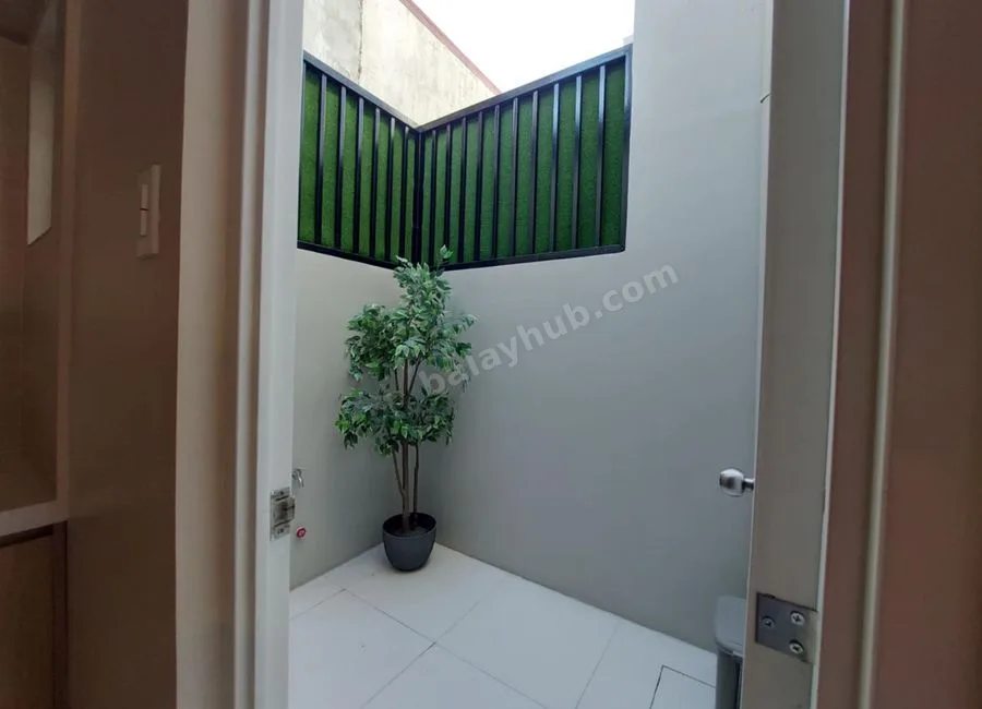 For Sale! Prselling Townhouse in San Jose Antipolo -AJCE