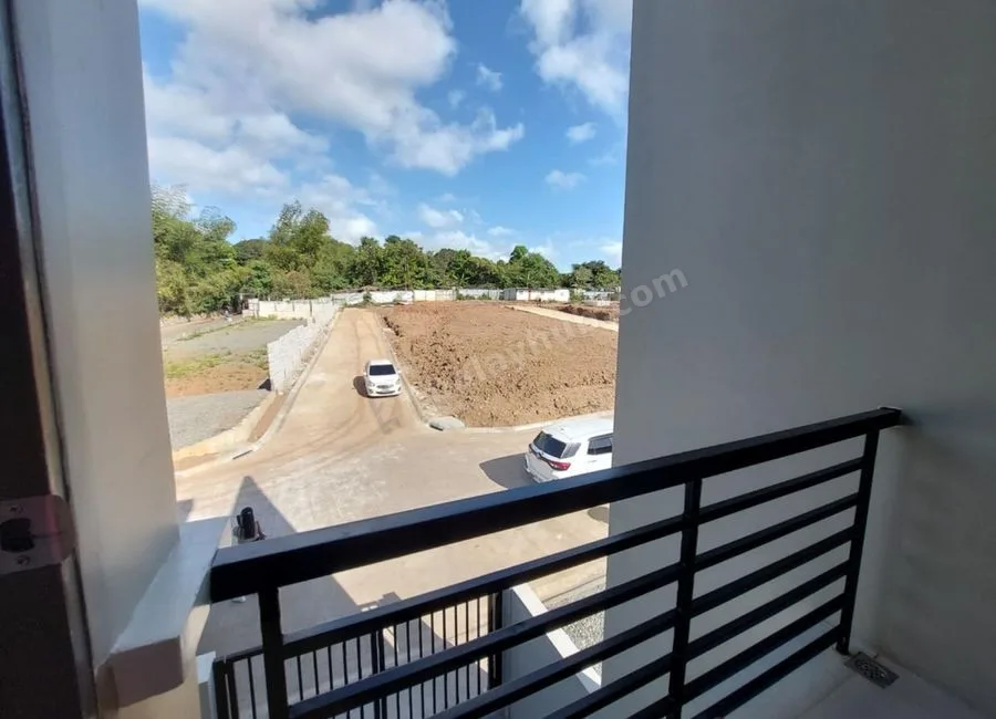 For Sale! Prselling Townhouse in San Jose Antipolo -AJCE