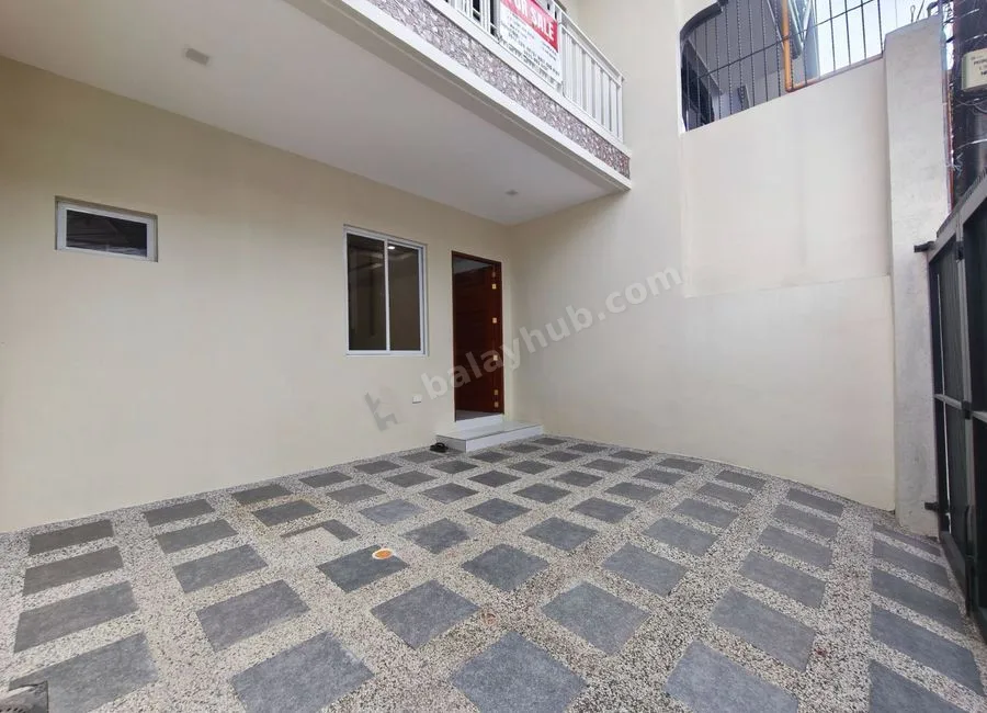 2 Storey Townhouse For Sale In Brgy.Concepcion Uno Marikina-ND