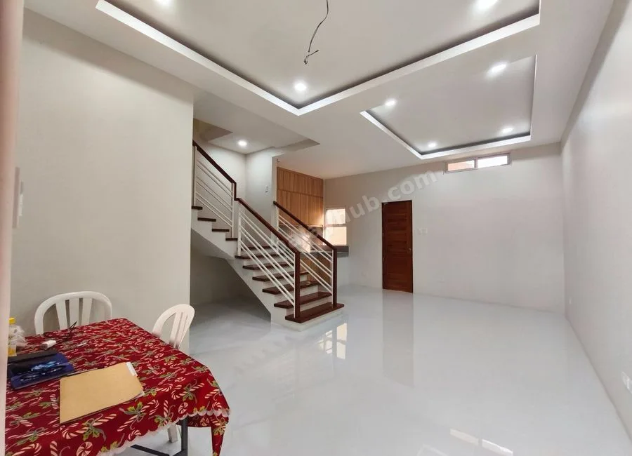 2 Storey Townhouse For Sale In Brgy.Concepcion Uno Marikina-ND
