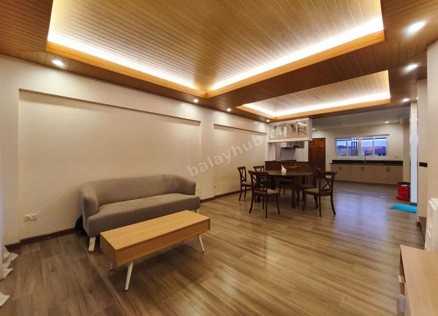 Baguio Loakan Proper Townhouse For Sale near Loakan Airport with View of Mount Santo Tomas SD