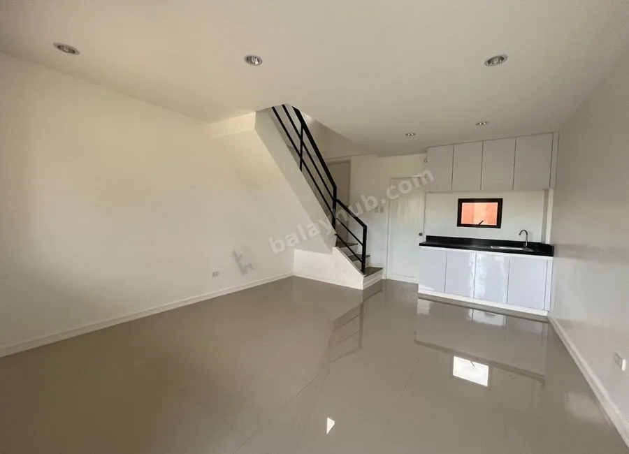 For Sale! Montalban Townhouse near Rodriguez Highway -AJCE