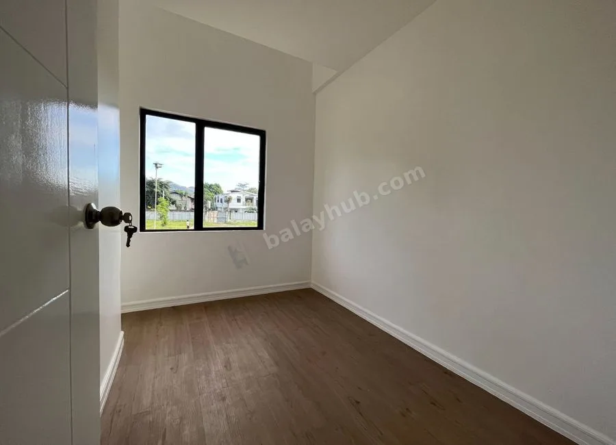 For Sale! Montalban Townhouse near Rodriguez Highway -AJCE