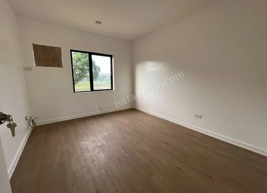 For Sale! Montalban Townhouse near Rodriguez Highway -AJCE