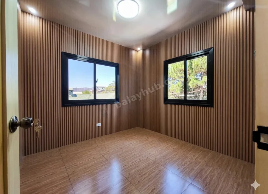 2 Storey House and Lot For Sale in Loakan Baguio with Panoramic View SD