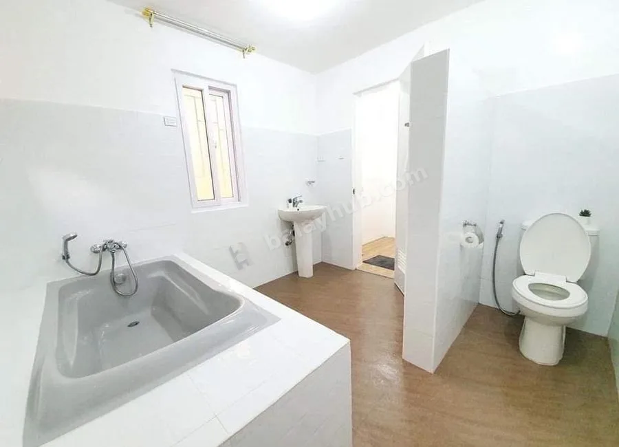 Pre-Owned House and Lot For Sale in Jestra Heights Subd-MC