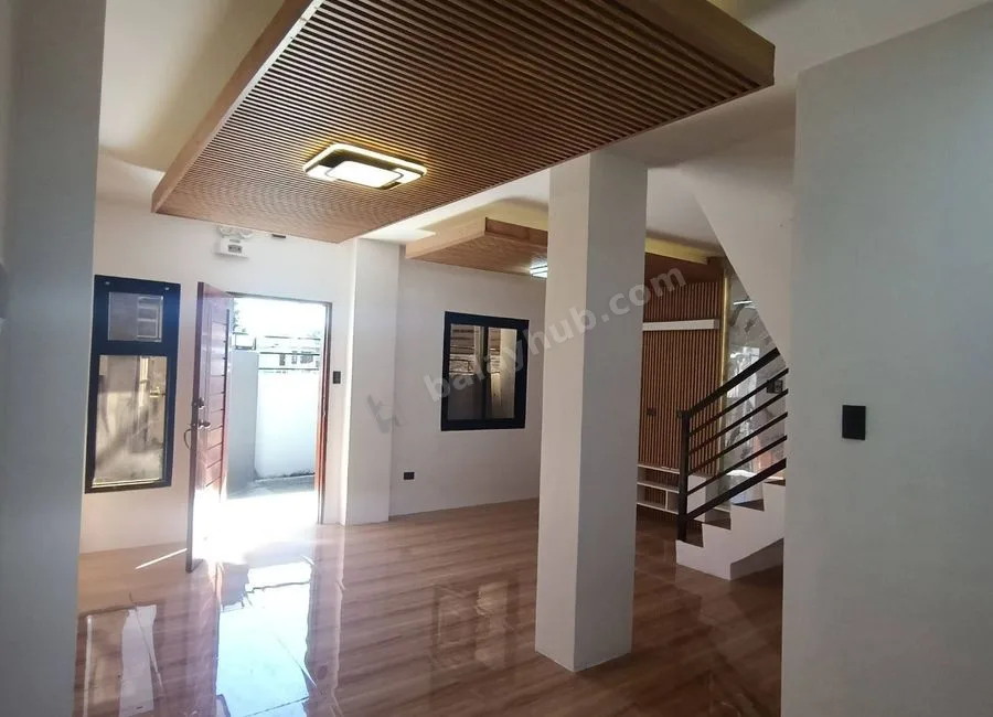 Baguio House and Lot For Sale 11.5M Located in Adiwang Road Dontogan SD