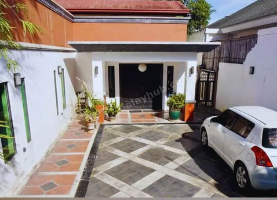 FIRE SALE ALABANG HILLS VILLAGE 3 BEDROOM HOUSE MUNTINLUPA