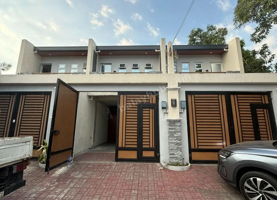 2 Storey Townhouse for sale near Quirino Highway and Mindanao Avenue Quezon City