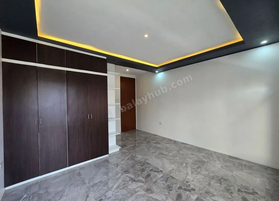 2 Storey Townhouse for sale near Quirino Highway and Mindanao Avenue Quezon City