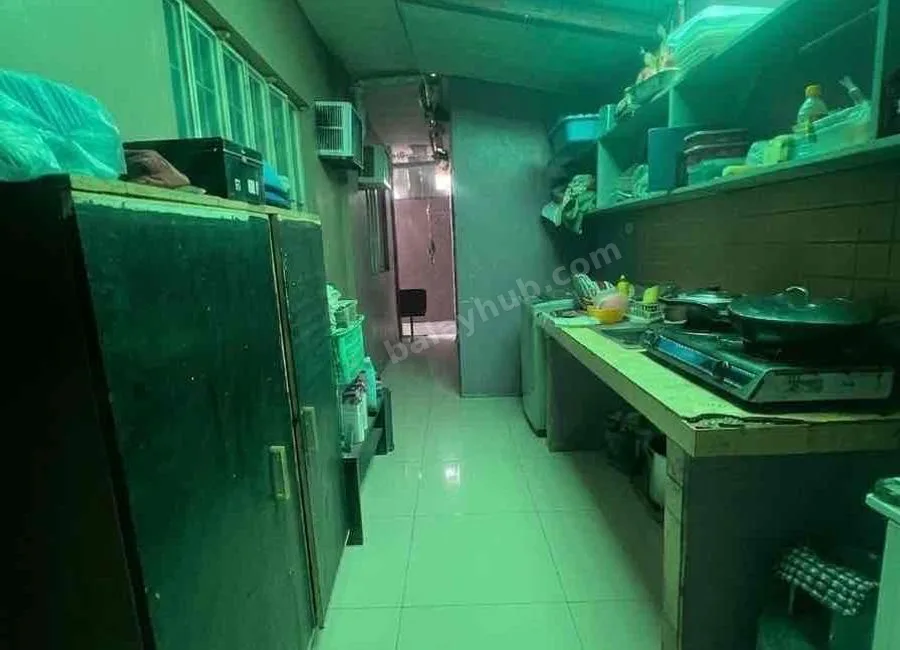 RUSH SALE BUNGALOW HOUSE AND LOT WITH 3 UNITS 2-STOREY APARTMENT NEAR LTO AND SACRED HEART HOSPITAL ANGELES CITY PAMPANGA