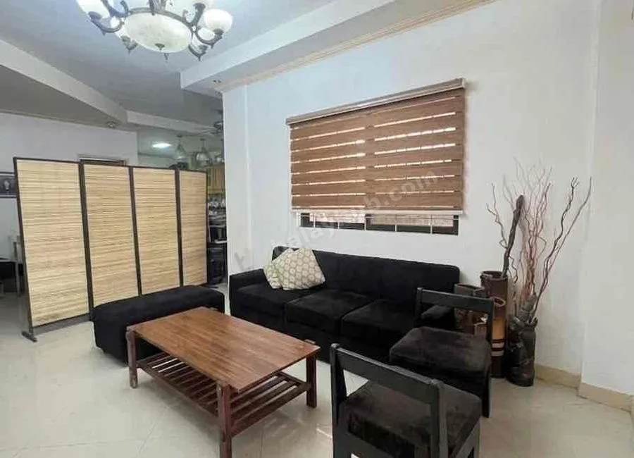 RUSH SALE BUNGALOW HOUSE AND LOT WITH 3 UNITS 2-STOREY APARTMENT NEAR LTO AND SACRED HEART HOSPITAL ANGELES CITY PAMPANGA