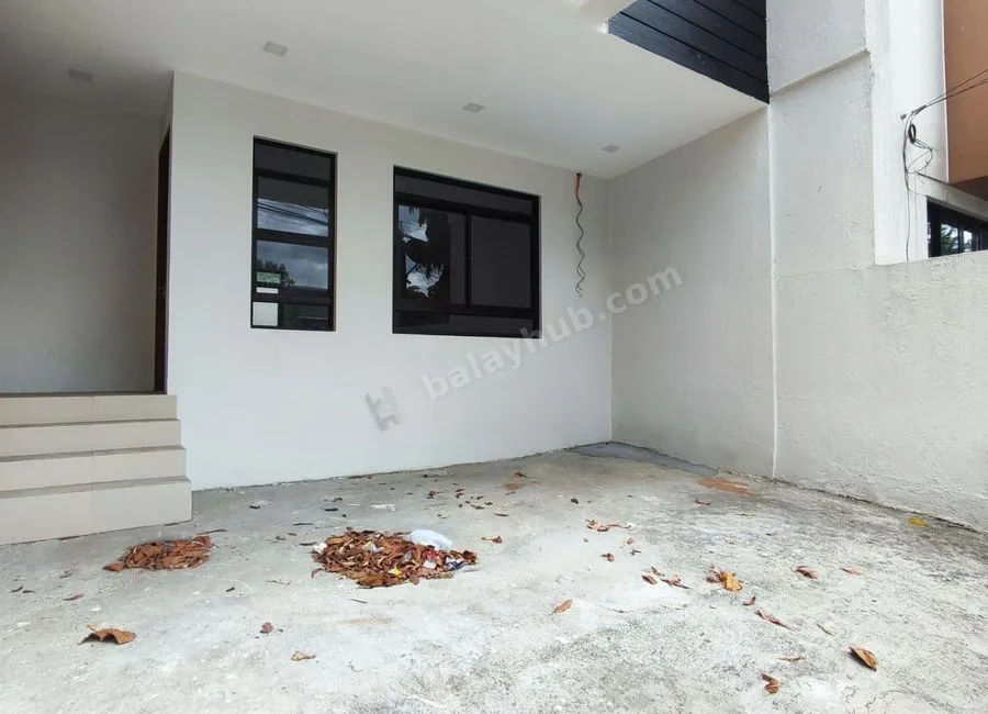 For Sale! 3 Bedrooms 2 Car Park Brandnew Townhouse in Vista Verde 10.1M -AJCE