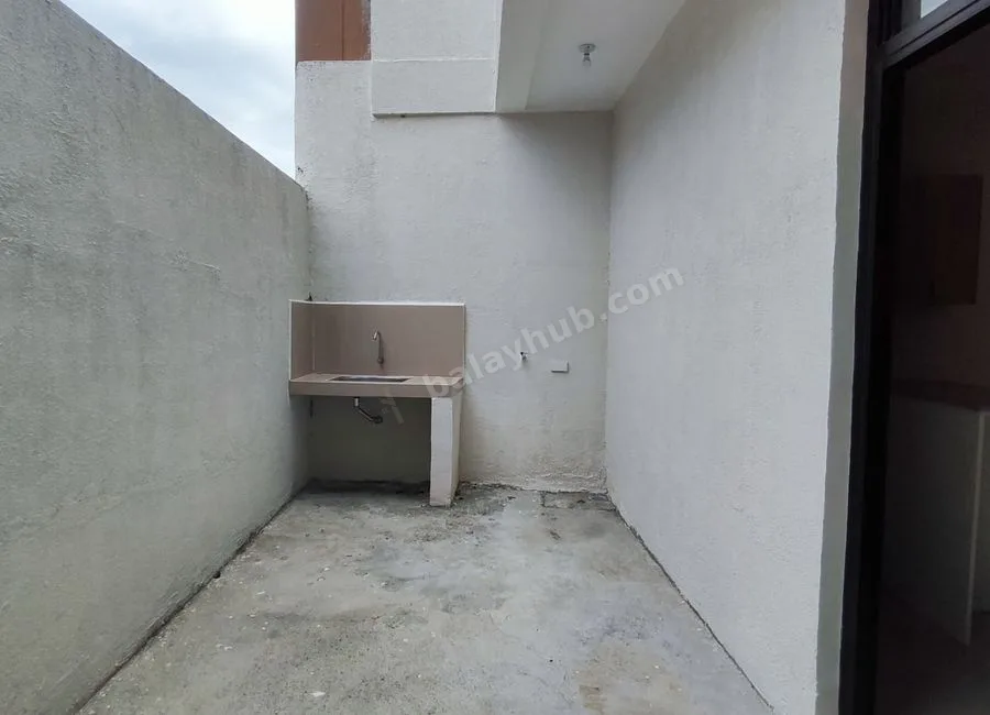 For Sale! 3 Bedrooms 2 Car Park Brandnew Townhouse in Vista Verde 10.1M -AJCE