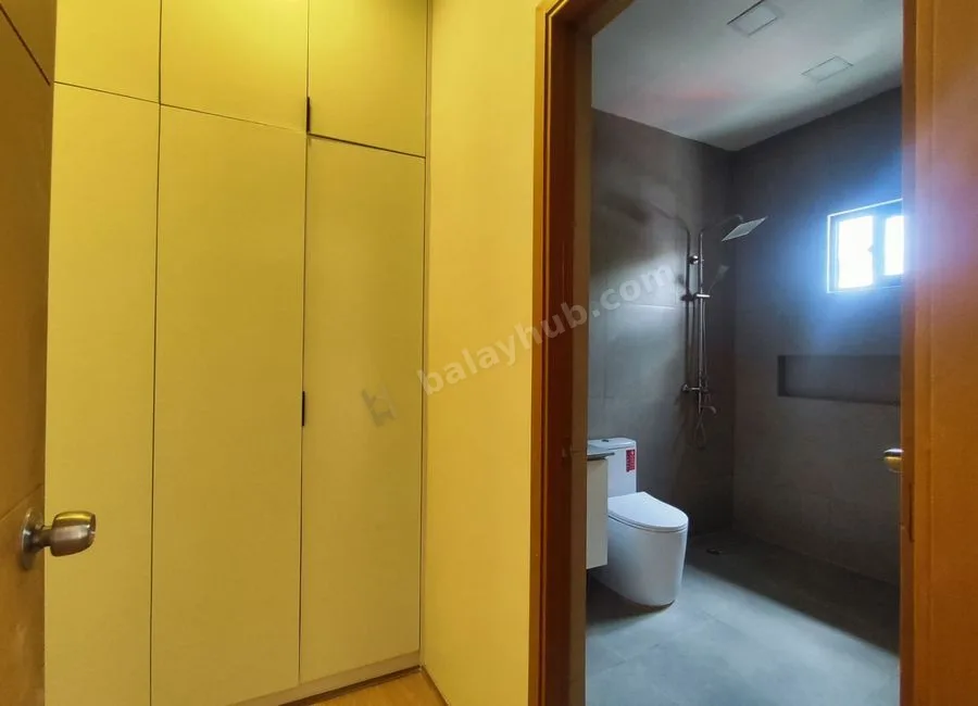 For Sale! 3 Bedrooms 2 Car Park Brandnew Townhouse in Vista Verde 10.1M -AJCE
