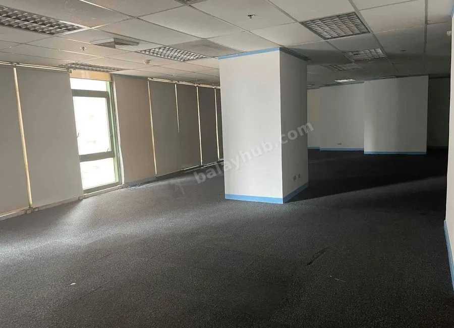 Foreclosed Condo Office in Globe Telecom 2 Pioneer Highlands Mandaluyong city