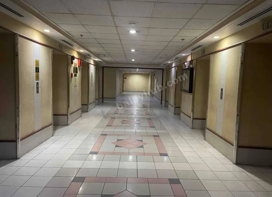 Foreclosed Condo Office in Globe Telecom 2 Pioneer Highlands Mandaluyong city