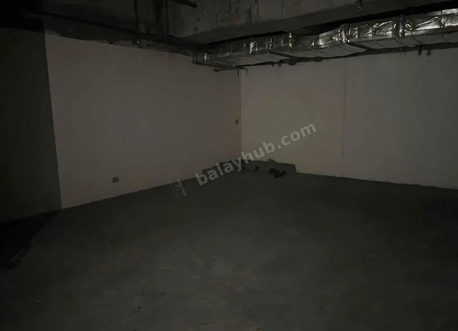 Foreclosed Condo Office in Globe Telecom 2 Pioneer Highlands Mandaluyong city