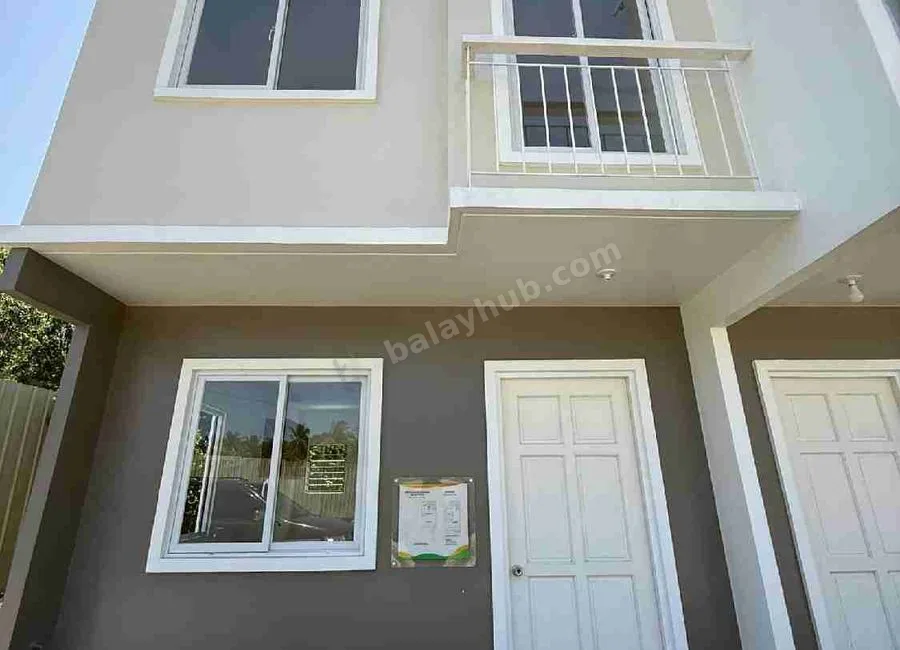 Duplex 2 storey house
