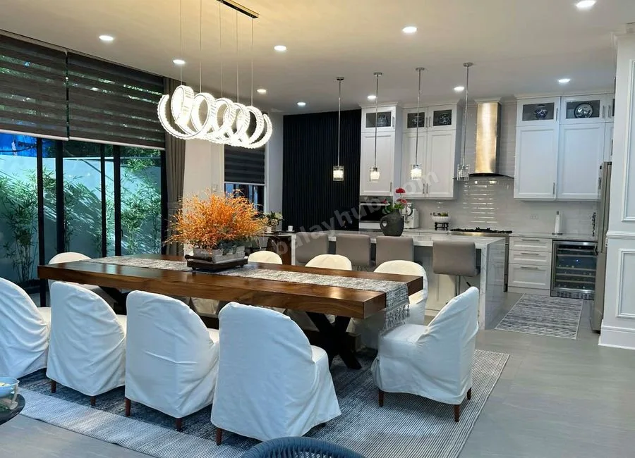 Modern 4-Bedroom House for sale in Laguna Hills, Calamba, Laguna