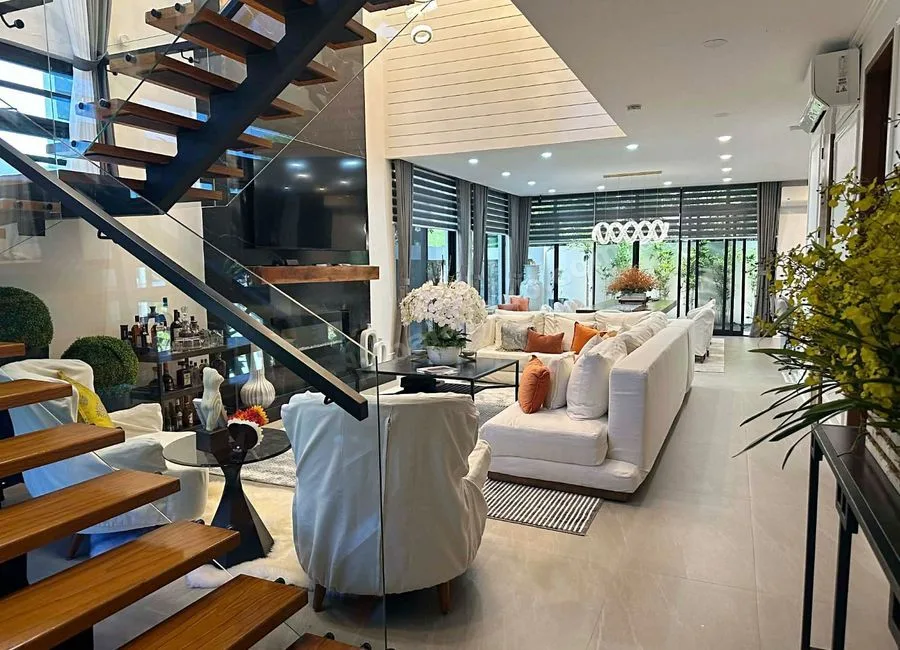 Modern 4-Bedroom House for sale in Laguna Hills, Calamba, Laguna