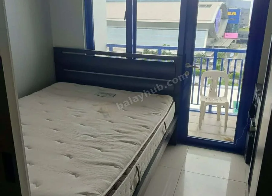 One bedroom with balcony for rent at Sea Residences at Pasay