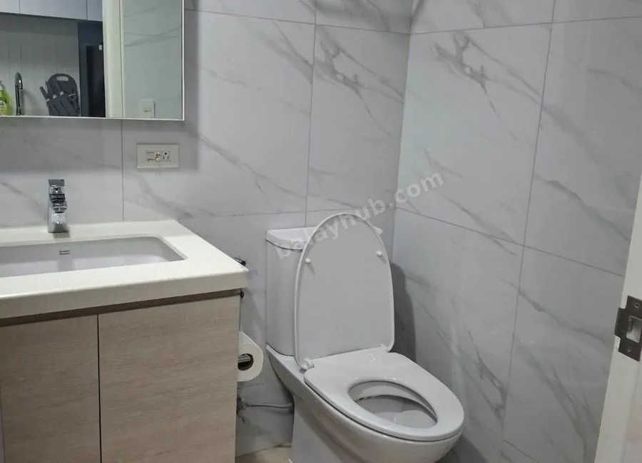 FOR RENT: Mandani Bay Suites 1BR Loft