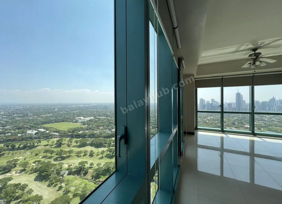 Modern 3 Bedroom Unit for Lease in 8 Forbestown Road, BGC, Taguig City