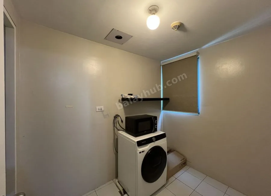 Modern 3 Bedroom Unit for Lease in 8 Forbestown Road, BGC, Taguig City