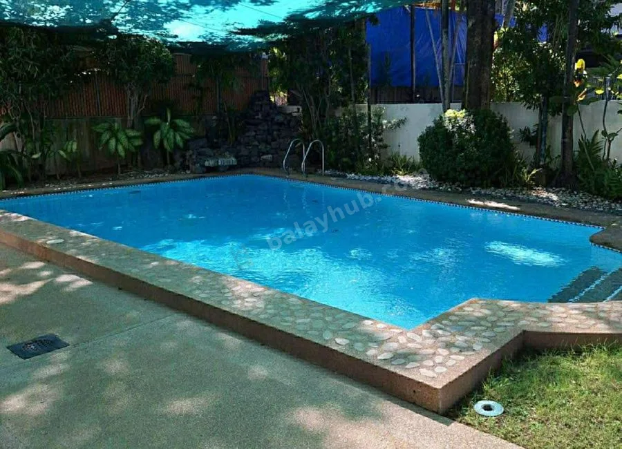 House with 4 bedrooms and with pool for rent at Ayala Alabang Village