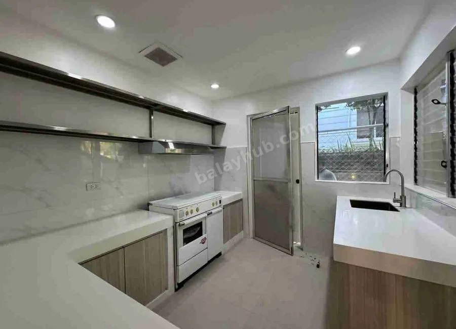 For Rent: North Town Homes House