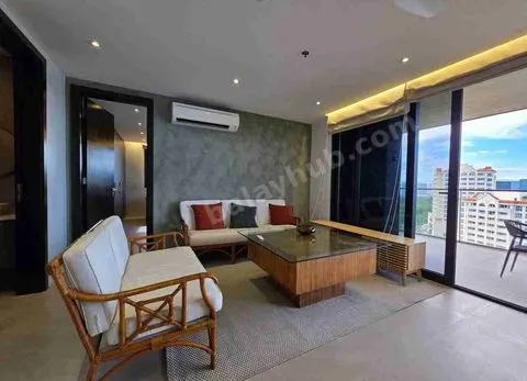 For Rent: The Reef Large 1 bedroom corner unit