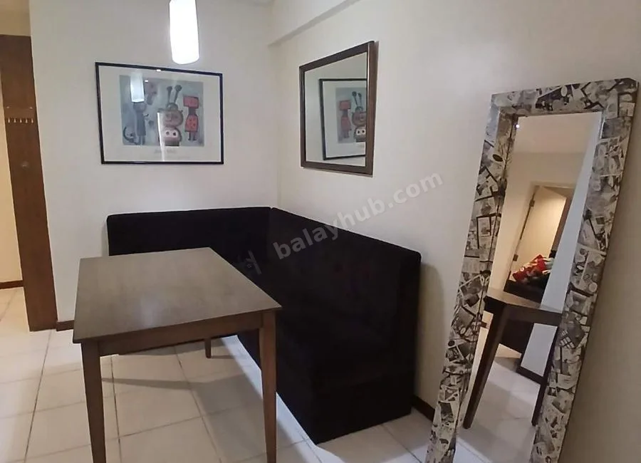 For Rent one bedroom fully furnished at the Columns Ayala Avenue